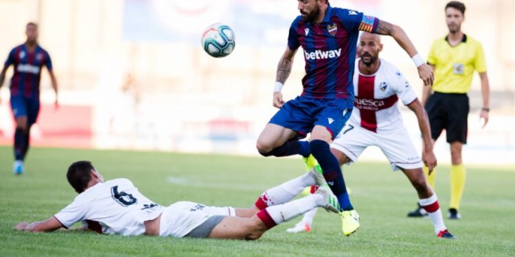 Nhận định Huesca vs Levante, 01h45 ngày 23/12: Khách trỗi dậy