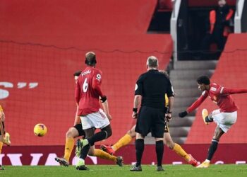 Tin bóng đá 30/12: Solskjaer thừa nhận Man Utd thắng may