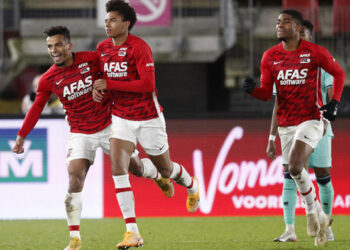 Utrecht vs AZ Alkmaar-soi-keo-1