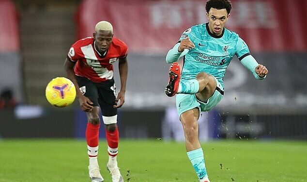 Alexander-Arnold-moi-bong-da-1