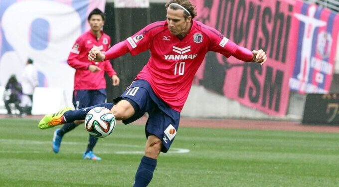 Tin bóng đá 8.1: Bệ phóng Cerezo Osaka