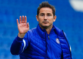 Chelsea sa thải -1