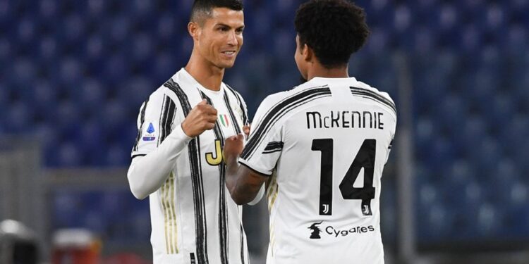 Juventus vs Genoa-soi-keo-2