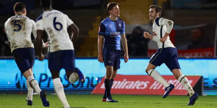 Wycombe vs Tottenham-1