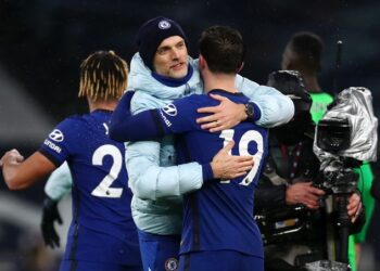 Siêu máy tính dự đoán-2