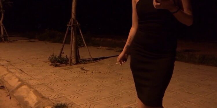 mơ thấy con đĩ -2