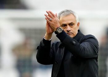 Mourinho bị sa thải-tin-bong-da-1