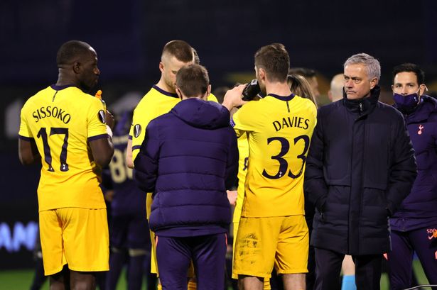 Mourinho bị sa thải-tin-bong-da-2