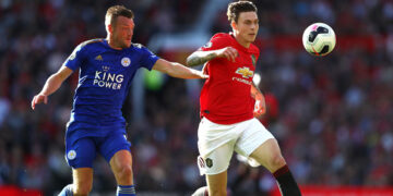 Man Utd vs Leicester-tin-bong-2